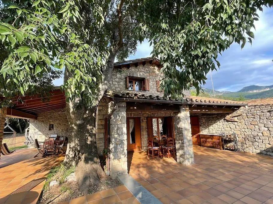 El Vilarot. La Casa De Piedra En La Naturaleza. Girona Chalet